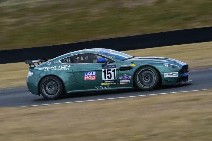Framed Print : CM33 7040 Richard Taffinder, Aston Martin GT4 Framed Print : CM33 7040 Richard Taffinder, Aston Martin GT4