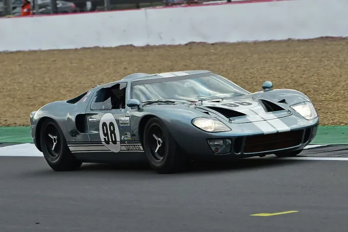 Framed Print : CM33 7774 Frederic Wakeman, Mike Grant Peterkin, Ford GT40 Framed Print : CM33 7774 Frederic Wakeman, Mike Grant Peterkin, Ford GT40