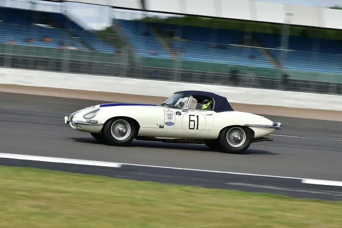 Framed Print : CM33 8093 Gregor Fisken, Ben Mitchell, Jaguar E-Type