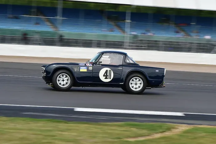 Framed Print : CM33 8097 Tim Mogridge, Tristan Simpson, Triumph TR4 Framed Print : CM33 8097 Tim Mogridge, Tristan Simpson, Triumph TR4
