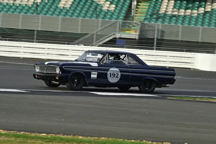 Framed Print : CM33 8322 Julian Thomas, Calum Lockie, Ford Falcon Framed Print : CM33 8322 Julian Thomas, Calum Lockie, Ford Falcon