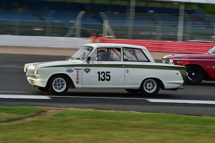 Framed Print : CM33 8441 Peter Reynolds, Daniel Quintero, Ford Lotus Cortina Framed Print : CM33 8441 Peter Reynolds, Daniel Quintero, Ford Lotus Cortina