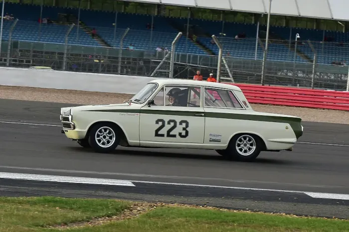 Framed Print : CM33 8517 Gerry Townsend, Ford Lotus Cortina Framed Print : CM33 8517 Gerry Townsend, Ford Lotus Cortina