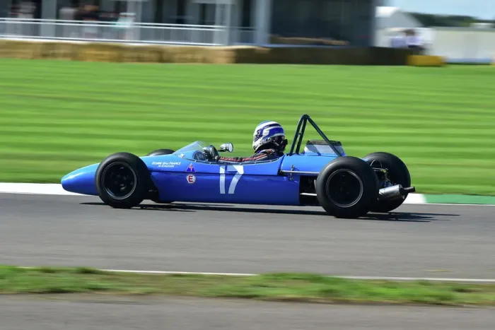 Rights Managed : CM33 9091 Malcolm Cook, Brabham-Ford BT10