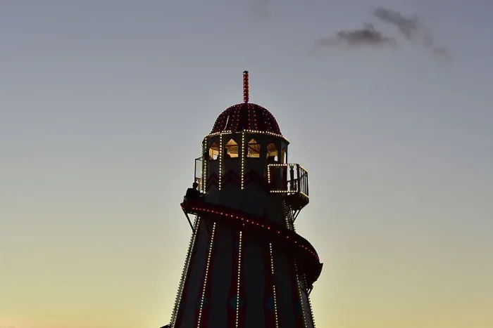 Rights Managed : CM33 9871 Helter skelter Rights Managed : CM33 9871 Helter skelter