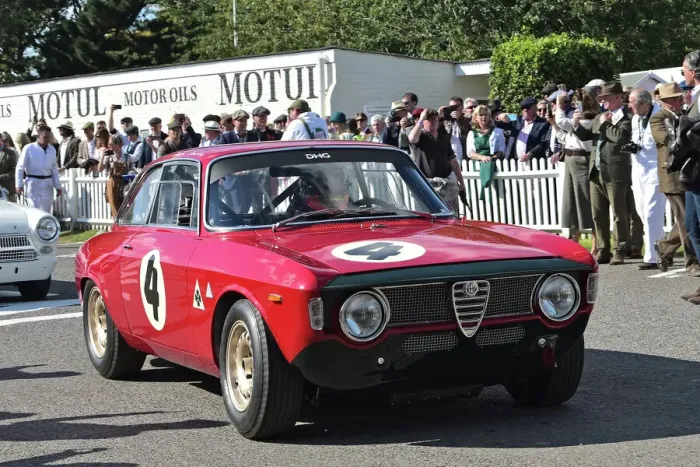 Rights Managed : CM34 0095 Esteban Gutierrez, David Hart, Alfa Romeo Giulia Sprint GTA Rights Managed : CM34 0095 Esteban Gutierrez, David Hart, Alfa Romeo Giulia Sprint GTA
