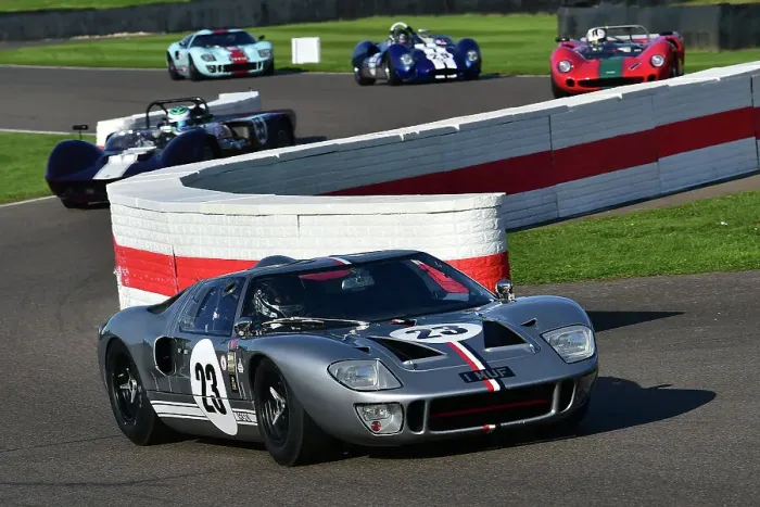 Rights Managed : CM34 0467 James Cottingham, Ford GT40