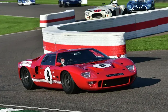 Rights Managed : CM34 0476 Richard Meins, Ford GT40 Rights Managed : CM34 0476 Richard Meins, Ford GT40