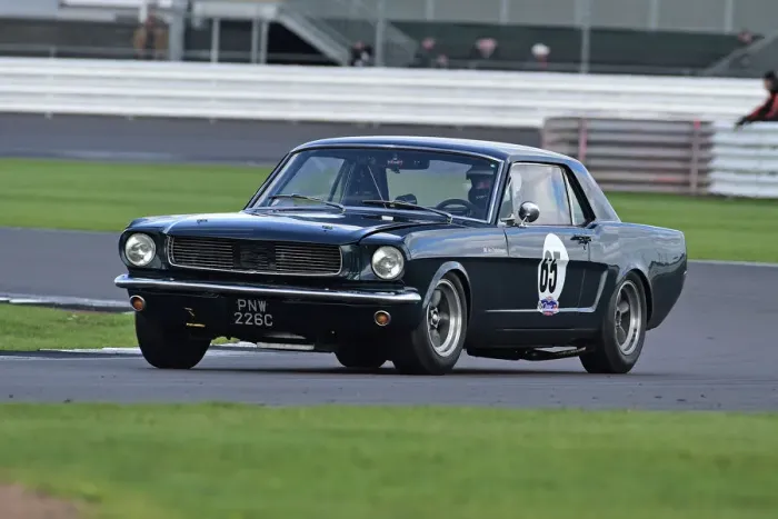 Framed Print : CM34 1660 Alex Thistlewayte, Ford Mustang Framed Print : CM34 1660 Alex Thistlewayte, Ford Mustang