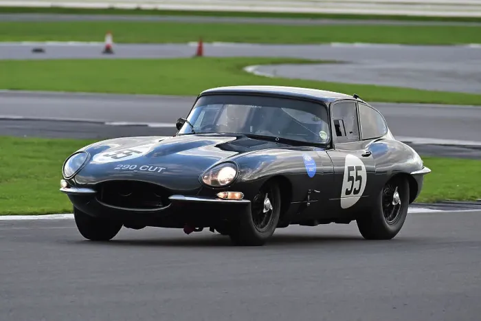 Framed Print : CM34 3991 Martin Melling, Jason Minshaw, Jaguar E-Type FHC Framed Print : CM34 3991 Martin Melling, Jason Minshaw, Jaguar E-Type FHC