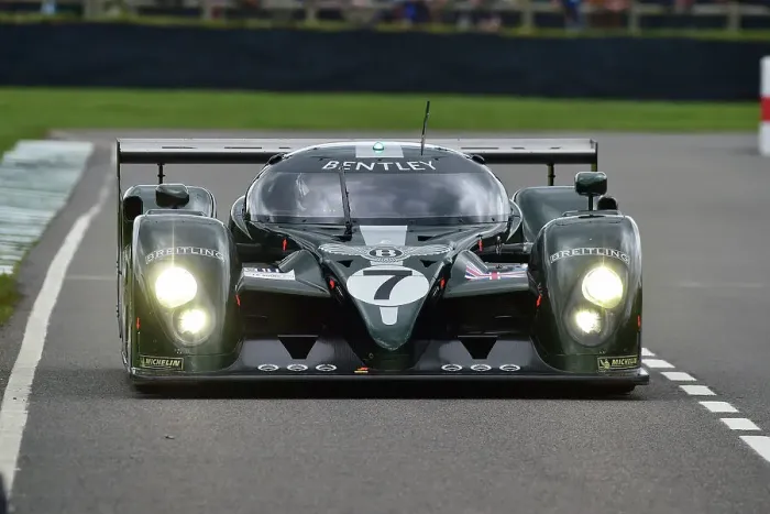 Rights Managed : CM34 4323 Bentley Speed 8 Rights Managed : CM34 4323 Bentley Speed 8