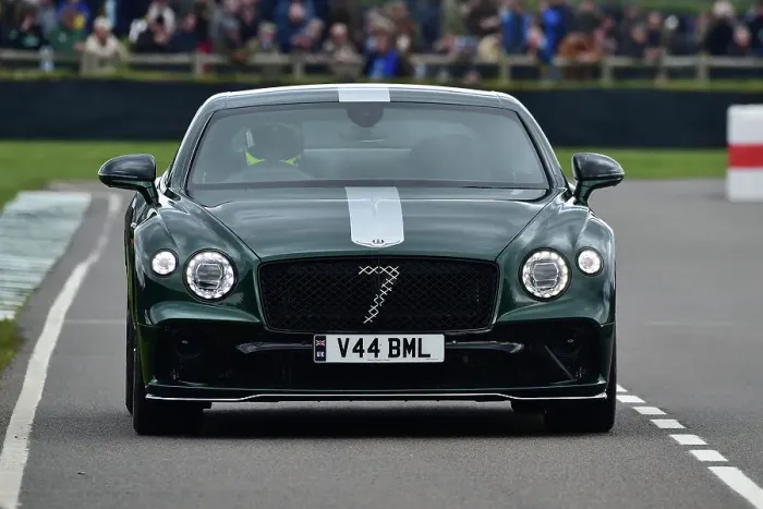 Rights Managed : CM34 4326 Bentley Continental GT Le Mans Rights Managed : CM34 4326 Bentley Continental GT Le Mans
