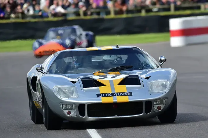 Rights Managed : CM34 4726 Gordon Shedden, Miles Griffiths, Ford GT40 Rights Managed : CM34 4726 Gordon Shedden, Miles Griffiths, Ford GT40