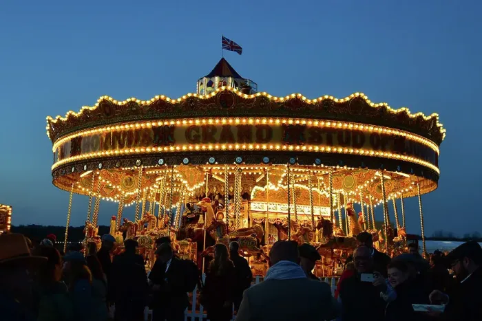 Rights Managed : CM34 4995 Carousel ride at night Rights Managed : CM34 4995 Carousel ride at night