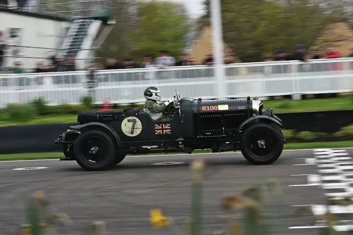 Rights Managed : CM34 5493 Joel Laub, Bentley 4 ½ litre Rights Managed : CM34 5493 Joel Laub, Bentley 4 ½ litre
