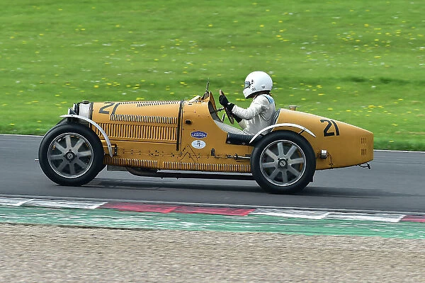 CM34 6209 Jonathan Bailey, Bugatti 35C