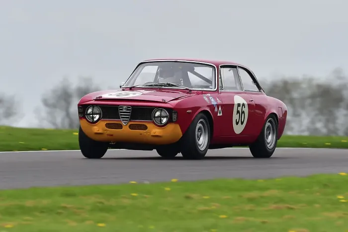 Framed Print : CM34 6323 David Alexander, Richard Fores, Alfa Romeo Giulia Sprint GT Framed Print : CM34 6323 David Alexander, Richard Fores, Alfa Romeo Giulia Sprint GT