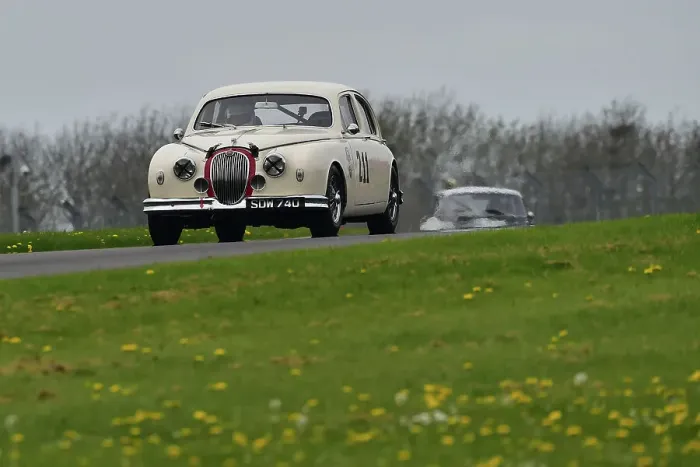 Framed Print : CM34 6371 Simon Lewis, Guy Connew, Jaguar Mk1 Framed Print : CM34 6371 Simon Lewis, Guy Connew, Jaguar Mk1