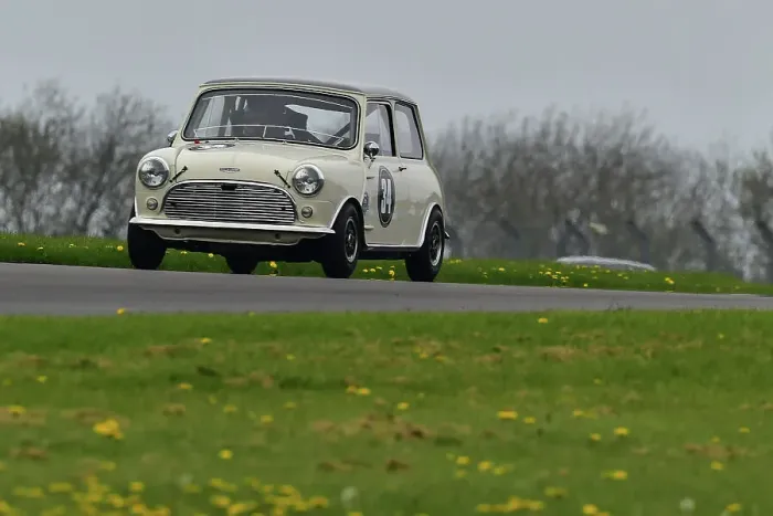 Framed Print : CM34 6398 Tom Bell, Joe Ferguson, Austin Mini Cooper S