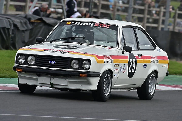 CM34 6511 Peter Smith, Guy Smith, Ford Escort RS2000