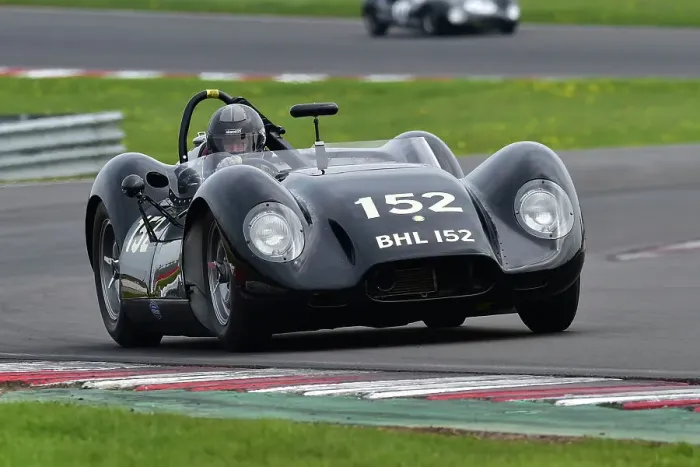 Framed Print : CM34 6616 John Spiers, Ollie Hancock, Lister Jaguar Knobbly Framed Print : CM34 6616 John Spiers, Ollie Hancock, Lister Jaguar Knobbly