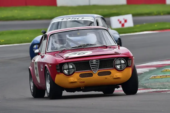 Framed Print : CM34 6694 David Alexander, Alfa Romeo Giulia Sprint GT Framed Print : CM34 6694 David Alexander, Alfa Romeo Giulia Sprint GT