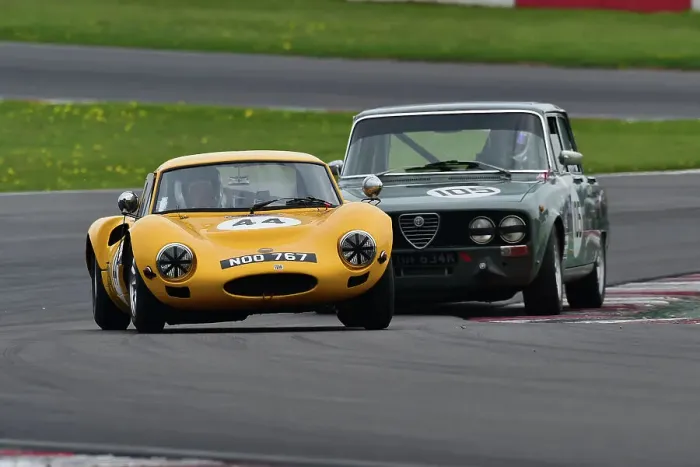 Framed Print : CM34 6809 Chris Blewett, Ginetta G4