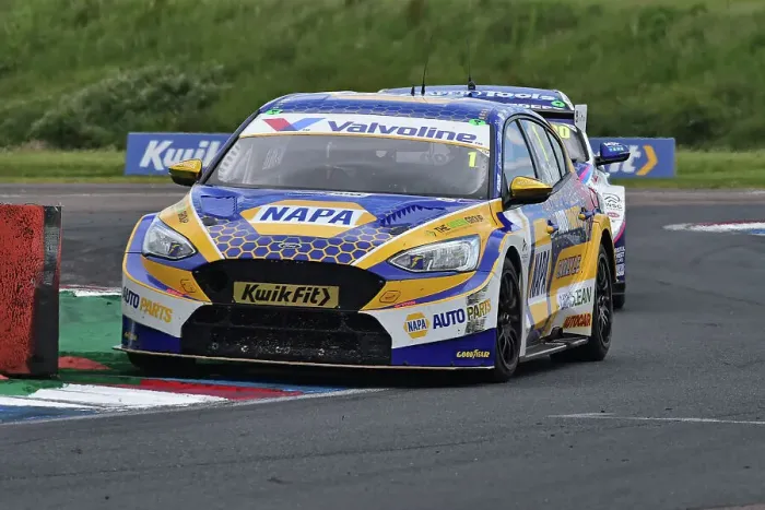 Framed Print : CM34 7394 Ash Sutton, Ford Focus ST, NAPA Racing UK Framed Print : CM34 7394 Ash Sutton, Ford Focus ST, NAPA Racing UK