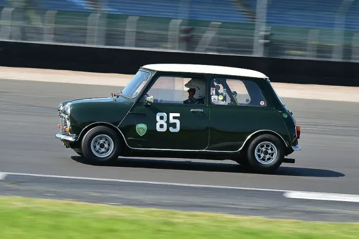 Framed Print : CM34 7650 Roger Godfrey, Austin Mini Cooper S Framed Print : CM34 7650 Roger Godfrey, Austin Mini Cooper S