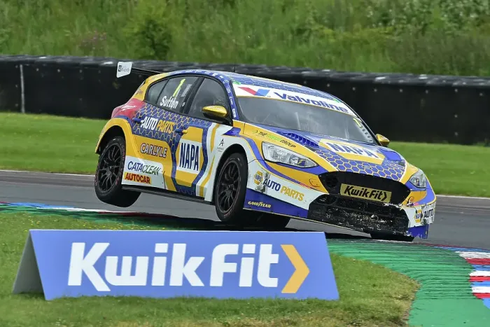 Framed Print : CM34 7923 Ashley Sutton, Ford Focus ST, NAPA Racing UK Framed Print : CM34 7923 Ashley Sutton, Ford Focus ST, NAPA Racing UK
