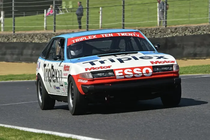 Framed Print : CM34 7937 Adam Brindle, Rover SD1