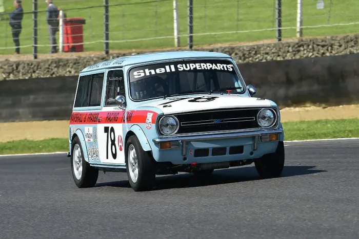 Framed Print : CM34 7940 Mark Burnett, Austin Mini Clubman Estate Framed Print : CM34 7940 Mark Burnett, Austin Mini Clubman Estate
