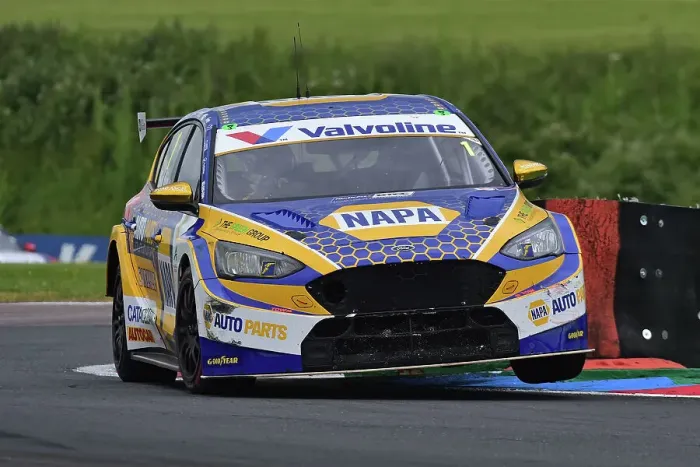 Framed Print : CM34 8346 Ashley Sutton, Ford Focus ST, NAPA Racing UK Framed Print : CM34 8346 Ashley Sutton, Ford Focus ST, NAPA Racing UK