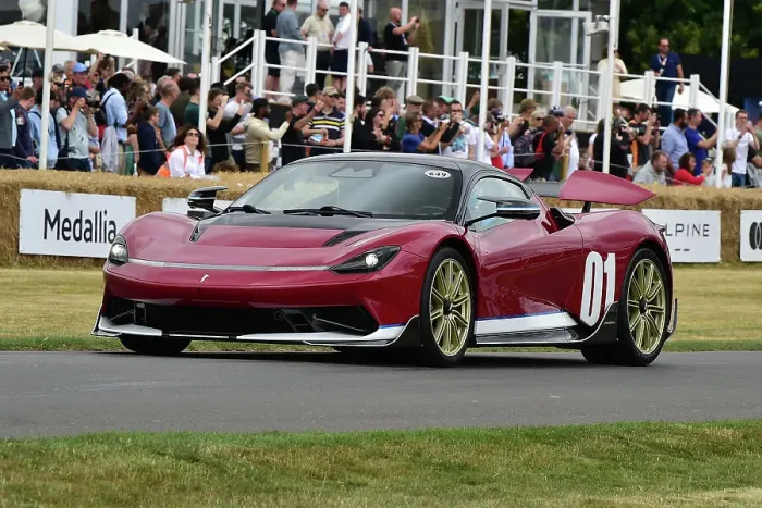 Rights Managed : CM34 8805 Pininfarina Battista Edizione Nini Farina Rights Managed : CM34 8805 Pininfarina Battista Edizione Nini Farina