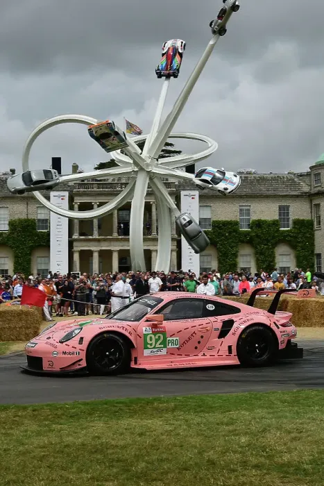 Rights Managed : CM34 8842 Porsche 911 RSR, Pink Pig Rights Managed : CM34 8842 Porsche 911 RSR, Pink Pig