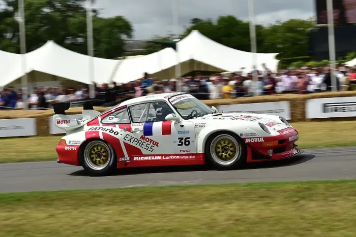 Rights Managed : CM34 9062 Mark Sumpter, Porsche 911 GT2 R Evo Rights Managed : CM34 9062 Mark Sumpter, Porsche 911 GT2 R Evo