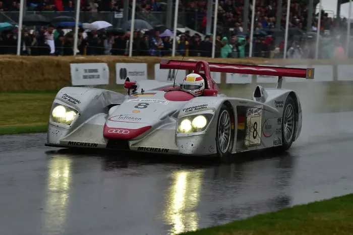 Rights Managed : CM34 9381 Tom Kristensen, Audi R8