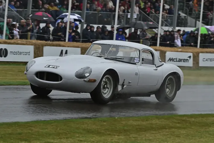 Rights Managed : CM34 9552 Shaun Lynn, Jaguar E-Type lightweight Rights Managed : CM34 9552 Shaun Lynn, Jaguar E-Type lightweight