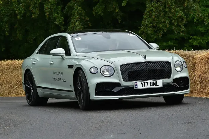 Rights Managed : CM34 9893 Bentley Flying Spur Speed Edition 12 Rights Managed : CM34 9893 Bentley Flying Spur Speed Edition 12