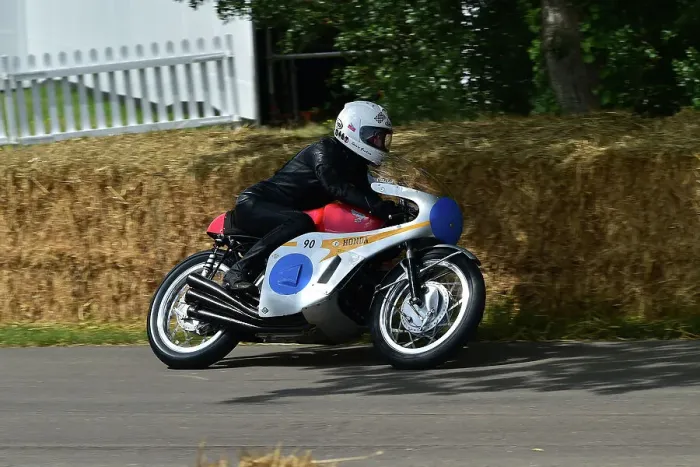 Rights Managed : CM35 0930 Stuart Graham, Honda RC174 Rights Managed : CM35 0930 Stuart Graham, Honda RC174
