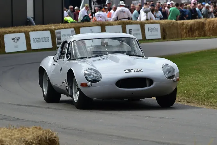 Rights Managed : CM35 0995 Shaun Lynn, Jaguar E-Type lightweight Rights Managed : CM35 0995 Shaun Lynn, Jaguar E-Type lightweight