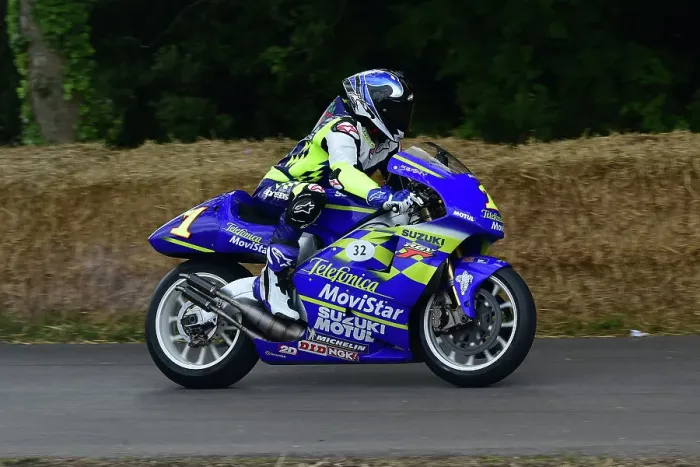 Rights Managed : CM35 1189 Kenny Roberts Jnr, Suzuki RGV500 XR80 Rights Managed : CM35 1189 Kenny Roberts Jnr, Suzuki RGV500 XR80