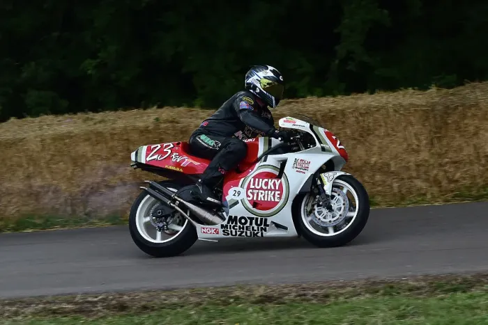 Rights Managed : CM35 1211 Ian King, Suzuki RGV500 XR87 Rights Managed : CM35 1211 Ian King, Suzuki RGV500 XR87