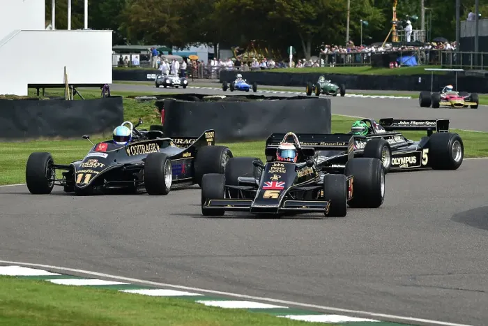 Rights Managed : CM35 1530 Johnny Herbert, Lotus-Cosworth 77, Lotus-Cosworth 88B Rights Managed : CM35 1530 Johnny Herbert, Lotus-Cosworth 77, Lotus-Cosworth 88B