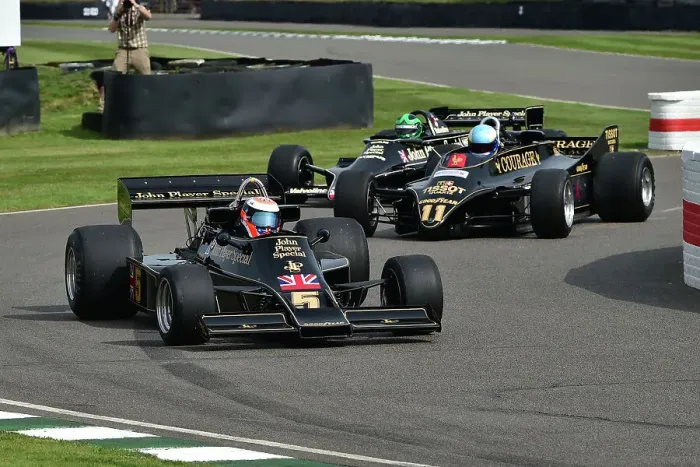 Rights Managed : CM35 1601 Johnny Herbert, Lotus-Cosworth 77 Rights Managed : CM35 1601 Johnny Herbert, Lotus-Cosworth 77