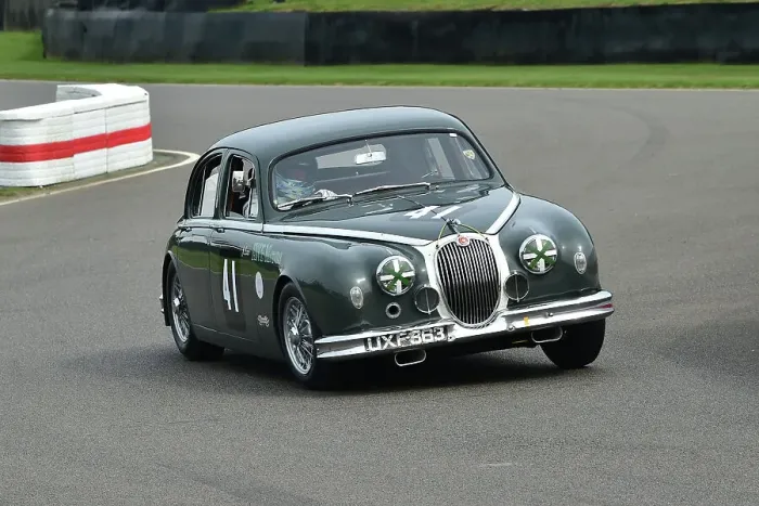 Rights Managed : CM35 1659 Justin Law, Rob Huff, Jaguar Mk1 Rights Managed : CM35 1659 Justin Law, Rob Huff, Jaguar Mk1
