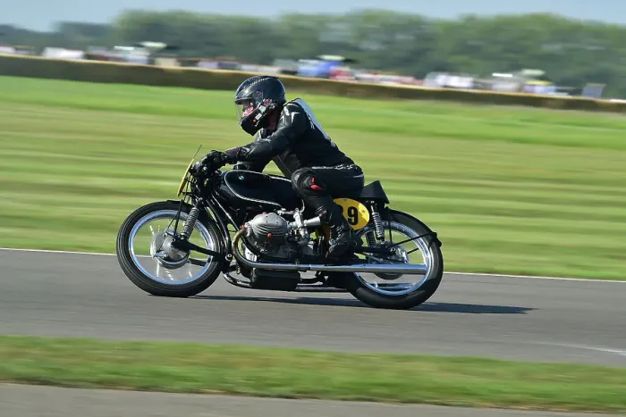 Rights Managed : CM35 2102 Gordon Russell, Sebastian Gutsch, BMW R54 Short Stroke Rights Managed : CM35 2102 Gordon Russell, Sebastian Gutsch, BMW R54 Short Stroke