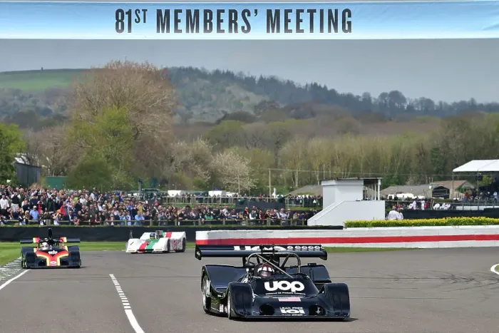 Rights Managed : CM35 3205 Jackie Oliver, Shadow DN4 Rights Managed : CM35 3205 Jackie Oliver, Shadow DN4