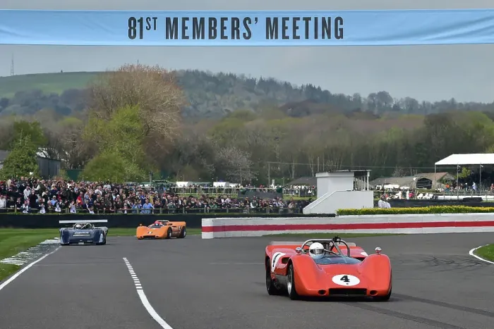 Rights Managed : CM35 3215 Anthony Taylor, McLaren M6B