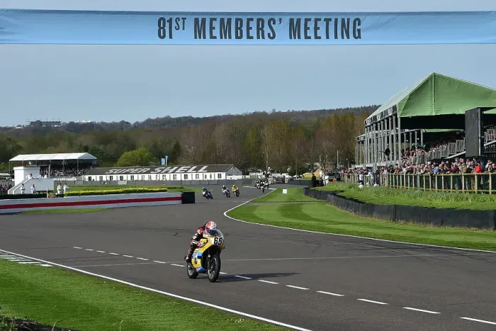 Rights Managed : CM35 3436 Michael Rutter, Hadleigh Honda CB750